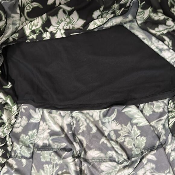 NWT G by Giuliana Aria Mesh Knit Tulip-Hem Wrap Modi Dress - Size Small - Picture 10 of 11